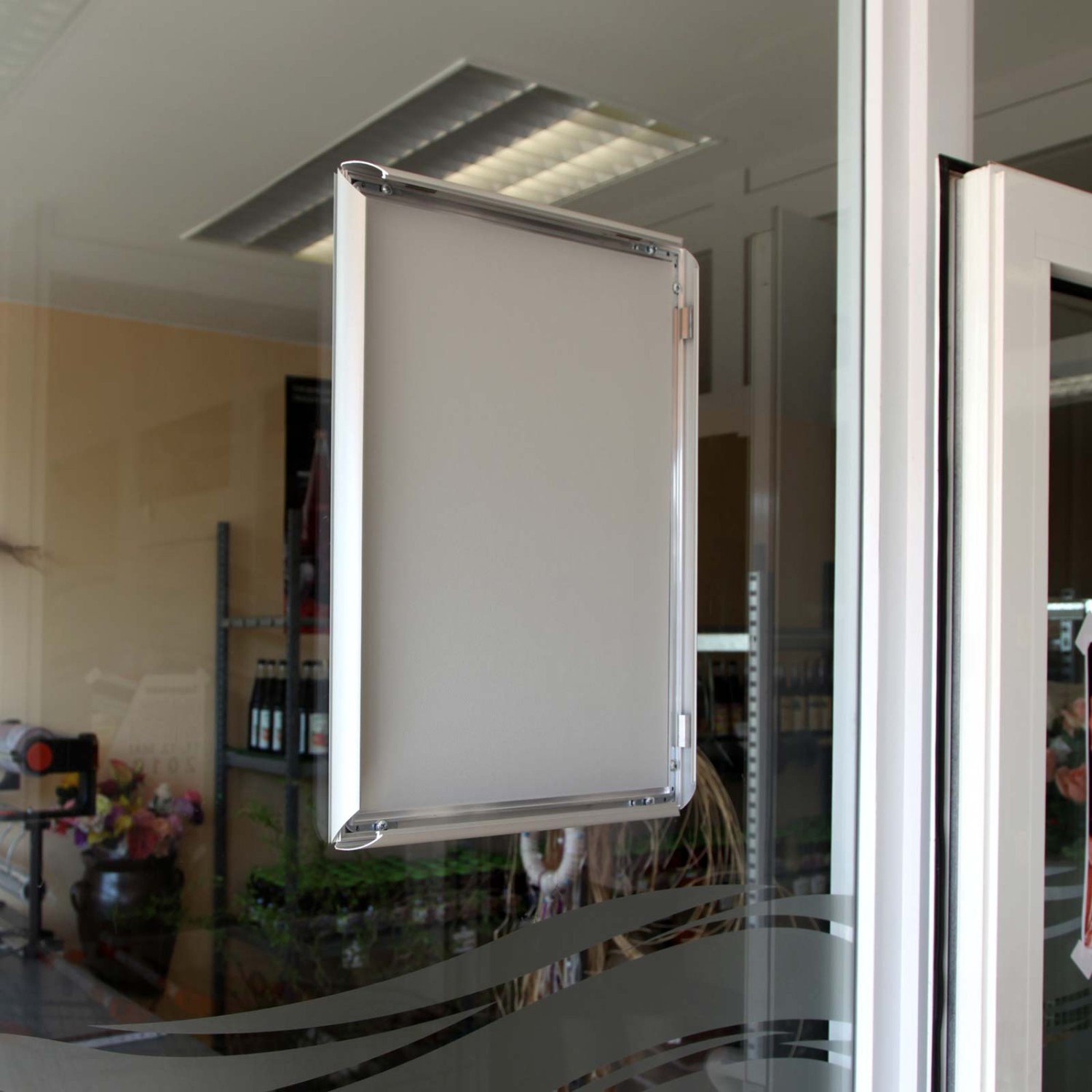 1. Foto Fenster Klapprahmen Plakatrahmen beidseitig Rahmen Alu 25 mm silber (Größe: 500 x 700 mm)