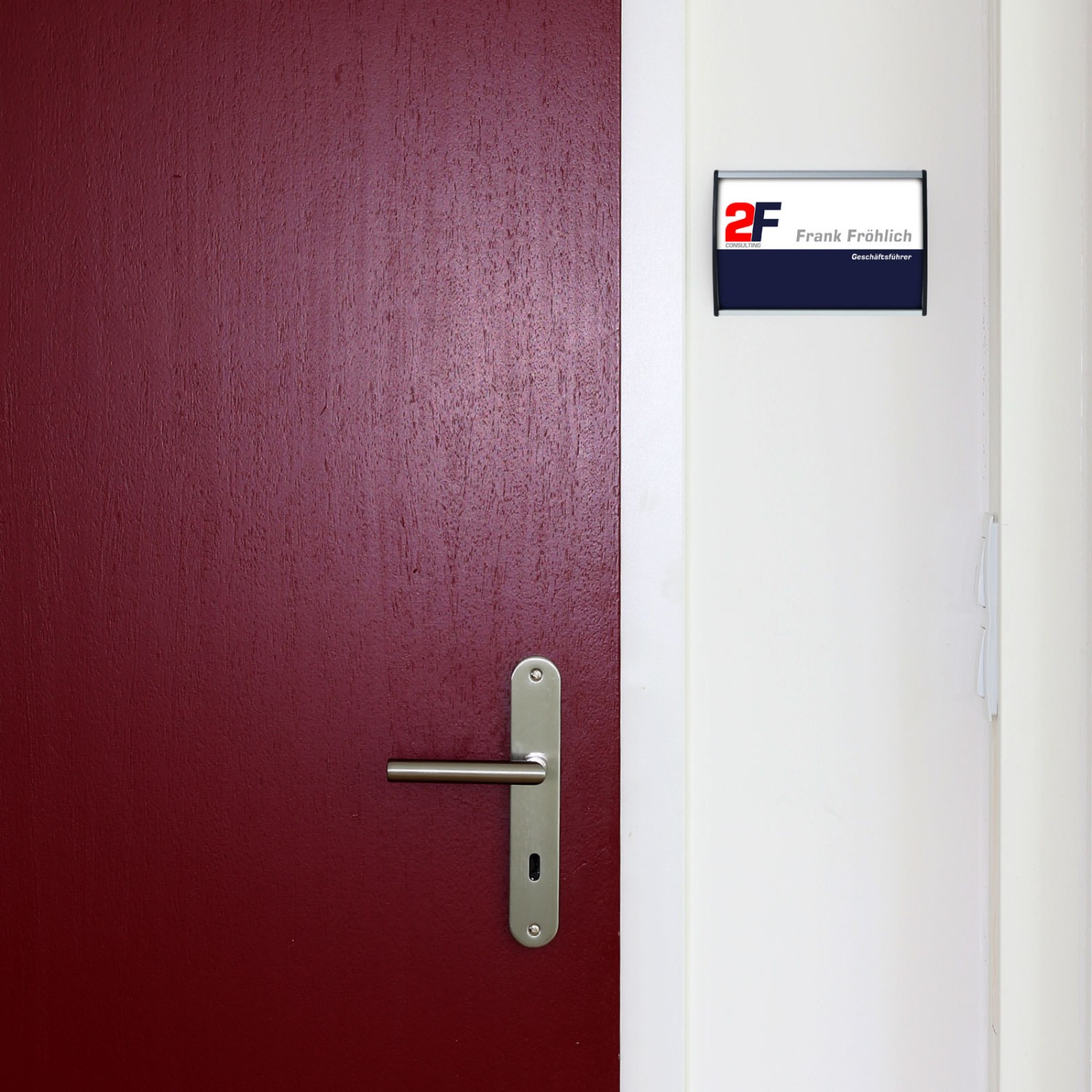 3. Foto Türschild Wegeleitsystem Wegweiser Büroschild Praxisschild (Größe: (b)148x (h)120)